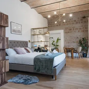 Appartement La Polveriera, Eleganti E Luminosi Vicino Al Colosseo, Rome